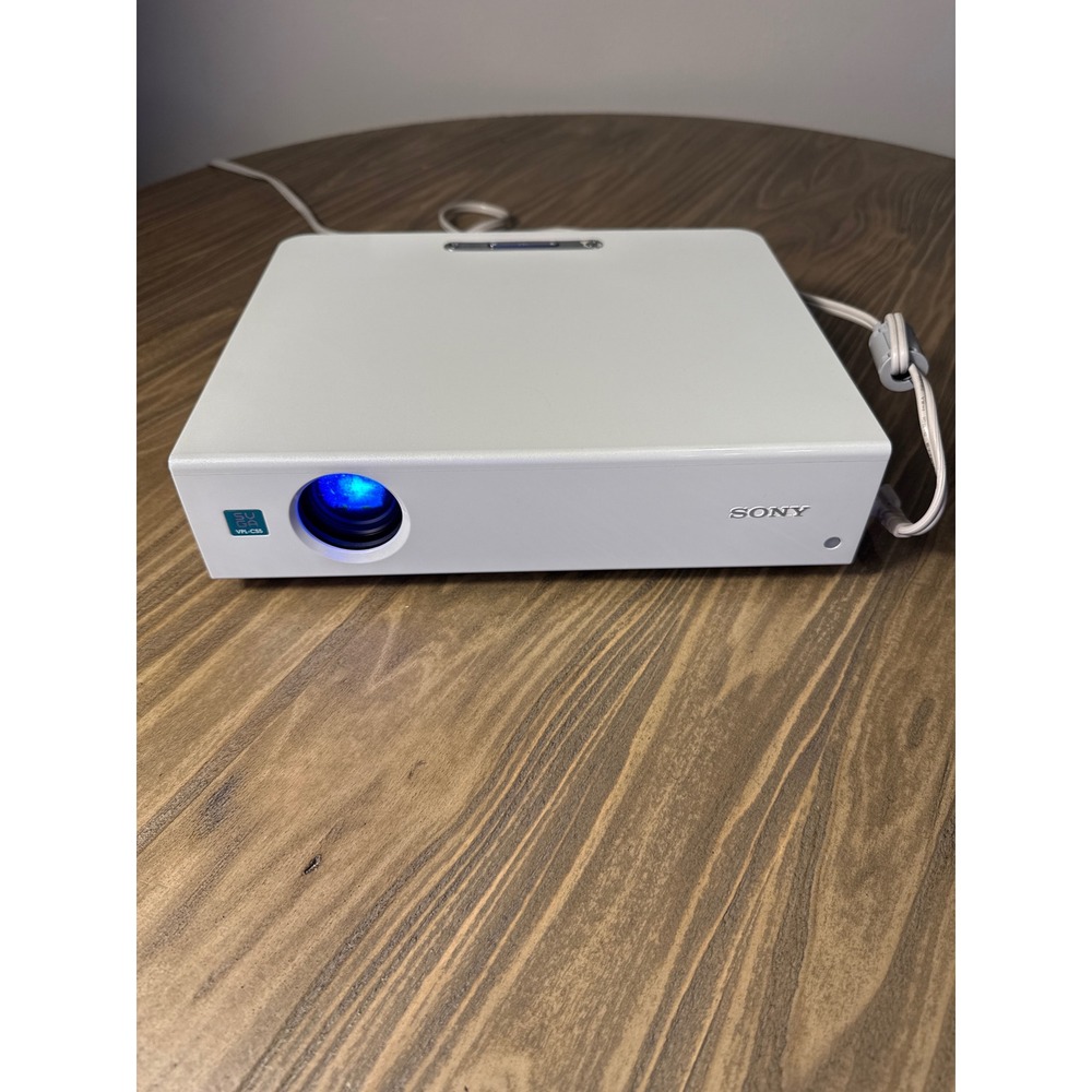 Sony Projector VPL-CS5 Portable White LCD Multimedia Tested Power Cord Included